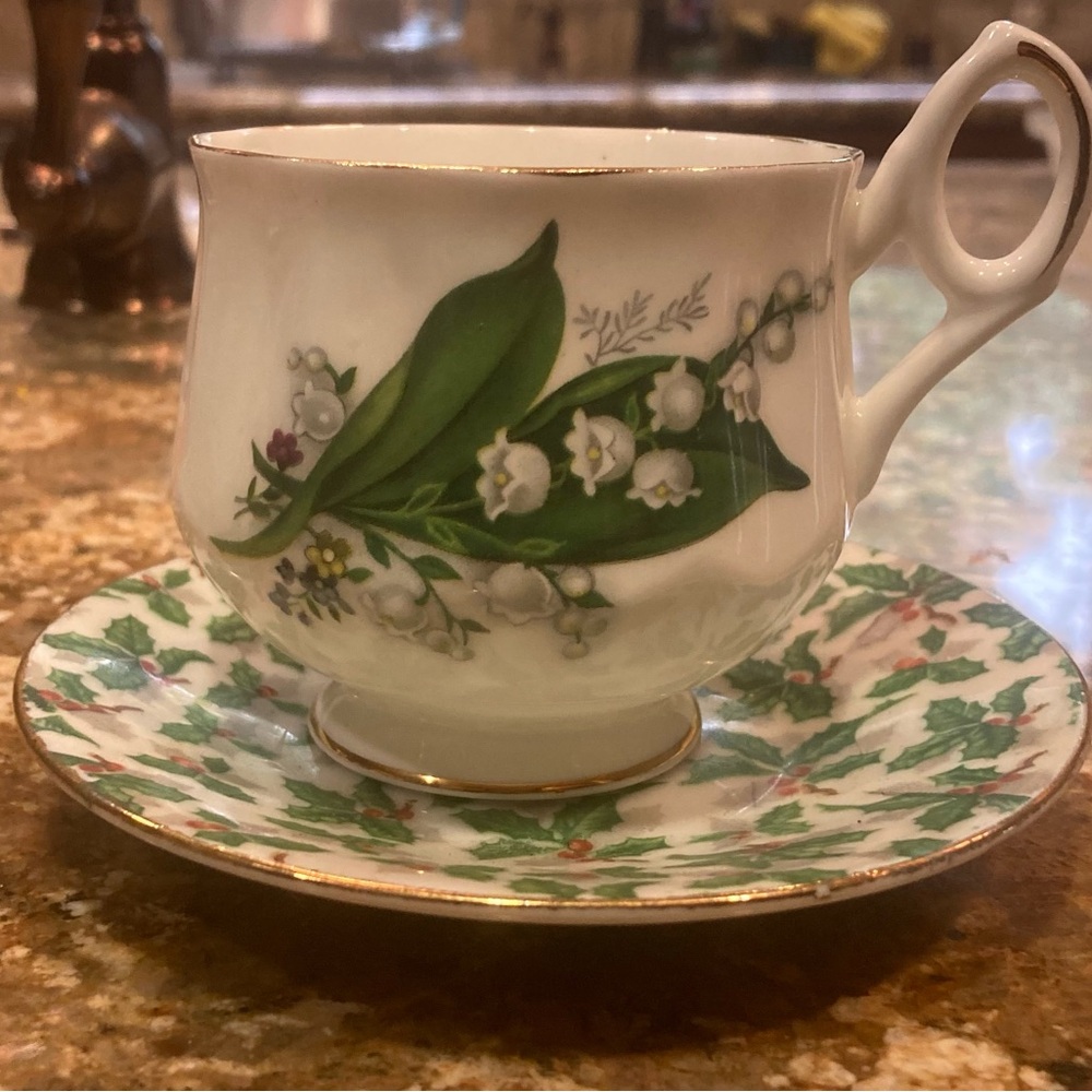 Floral Teacup and Saucer Set